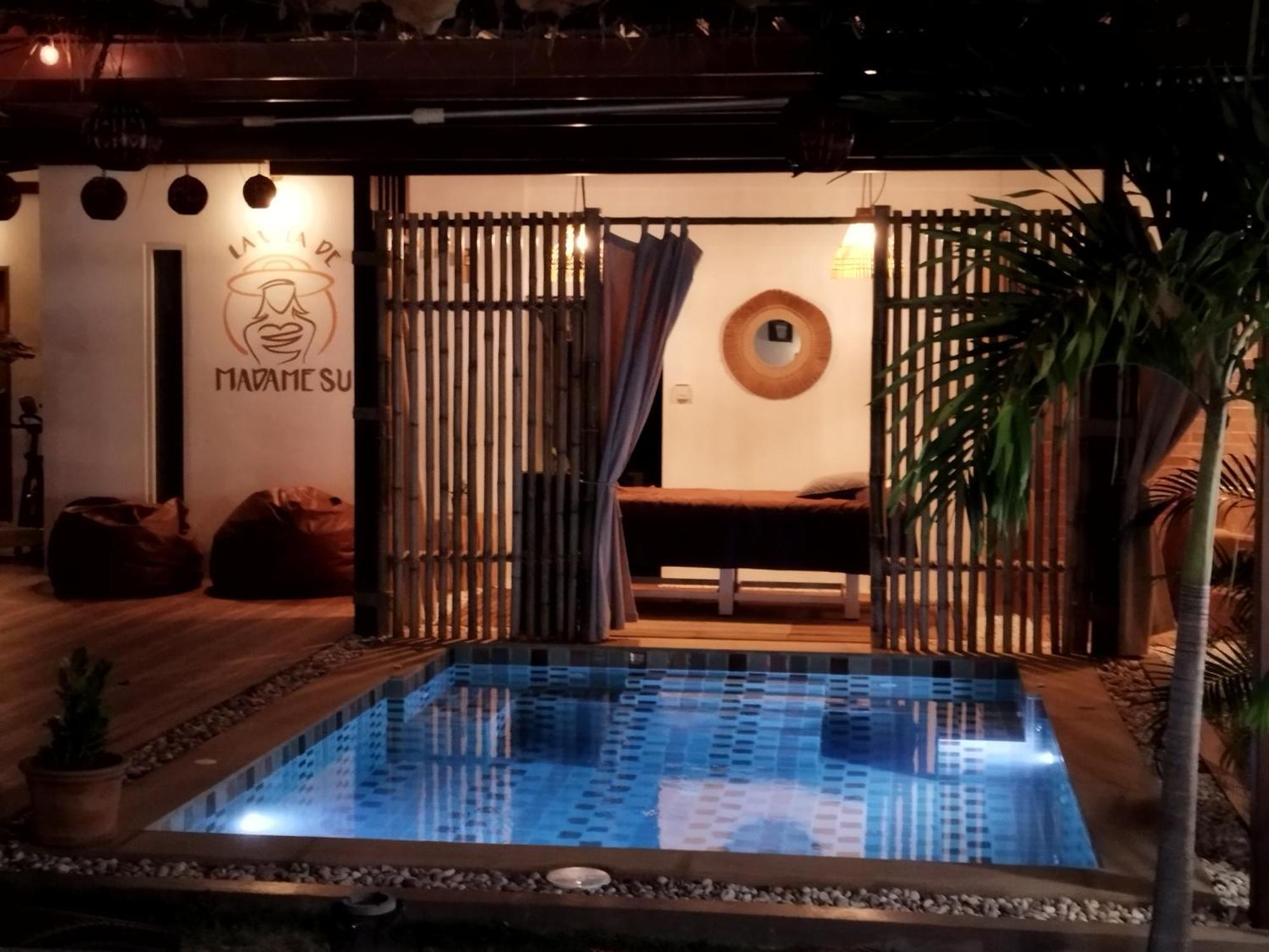 La Villa De Madame Su Chiang Mai Esterno foto